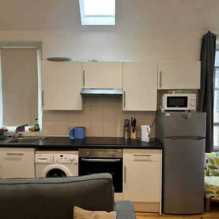 Cozy Edinburgh Apartment Escape Exterior photo