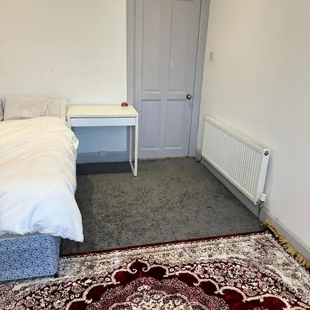 Cozy Edinburgh Apartment Escape Exterior photo