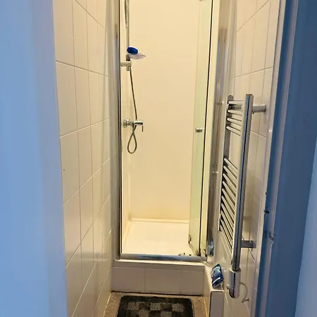 Cozy Edinburgh Apartment Escape Exterior photo